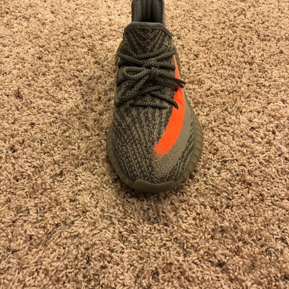 Yeezy Baluga - Picture 2 of 3